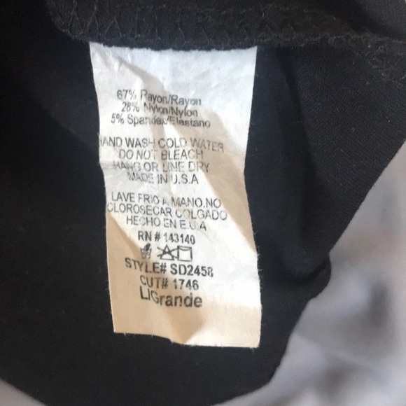 Windsor 👗 - Picture 5 of 5